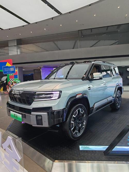 重庆长寿区禾云清企业管理咨询比亚迪方程豹硬派越野的爆款，英菲尼迪35周年与你共成长
